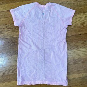 Lululemon Short sleeve run shirt